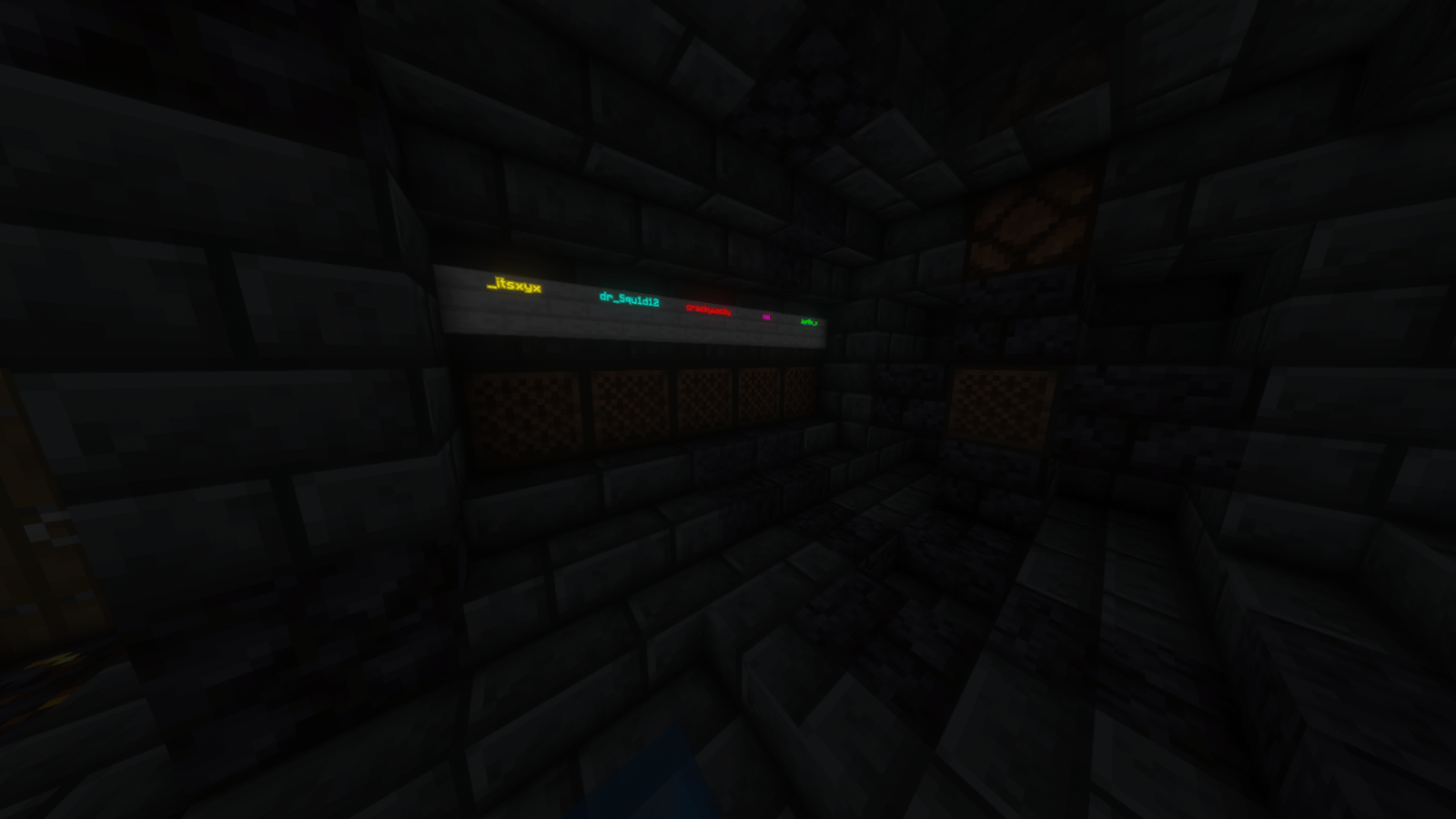 _itsxyx’s blackstone stash (with 5 people regear) image 1